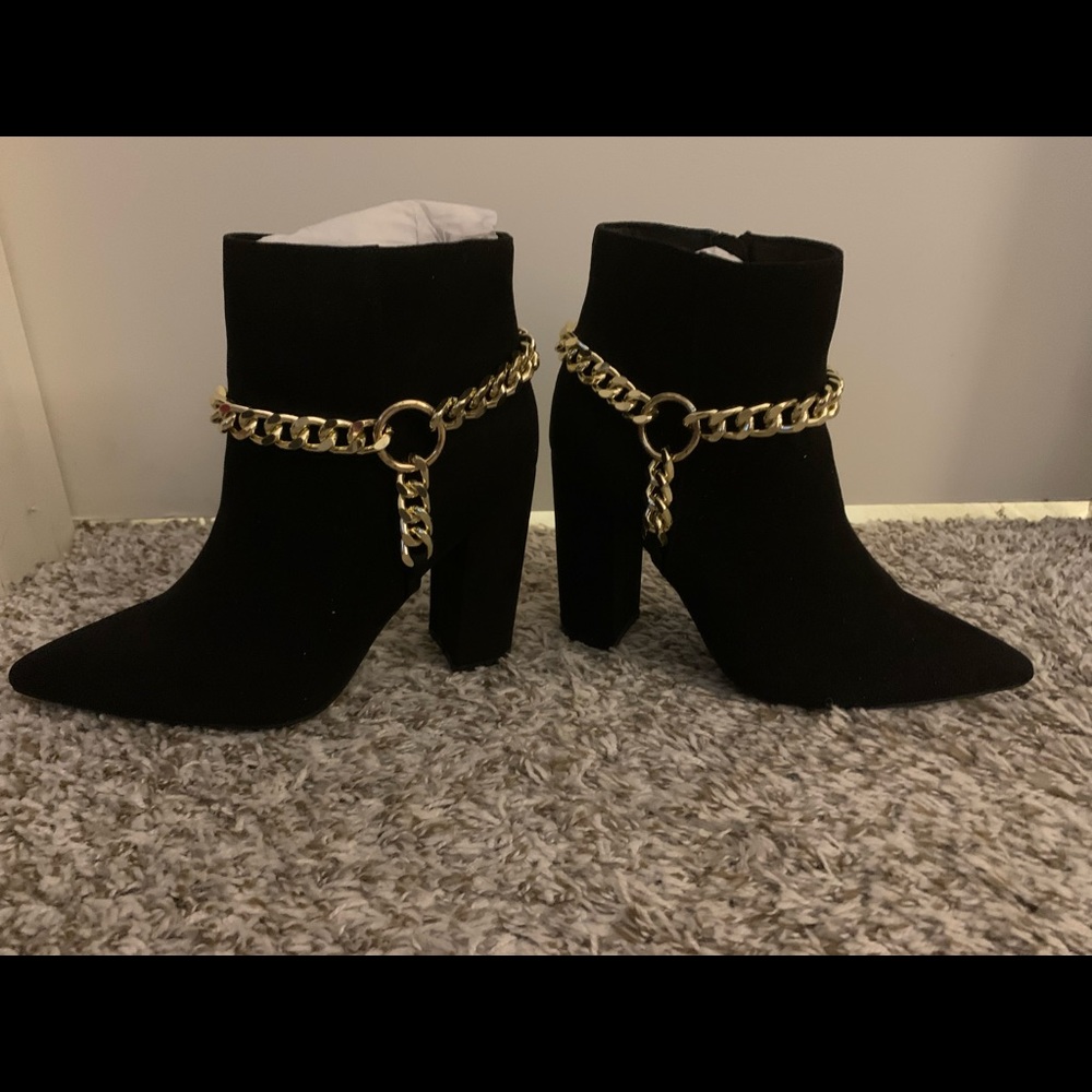 Womens black boots with gold chain detail size 8